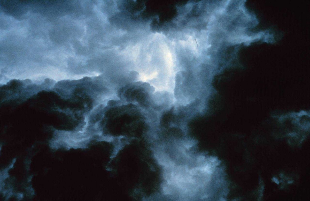 Turbulent gust front clouds. Photo