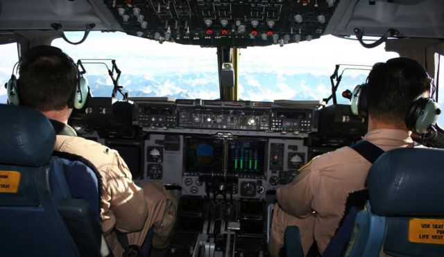 C-17 Globemaster III - C-17 crews deliver in Central Asia Picture