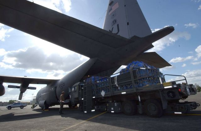 C-130 Hercules - Philippine humanitarian relief Picture