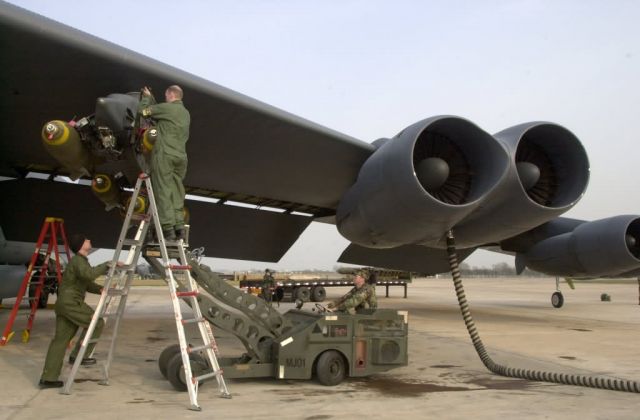 M-117 - Downloading Picture