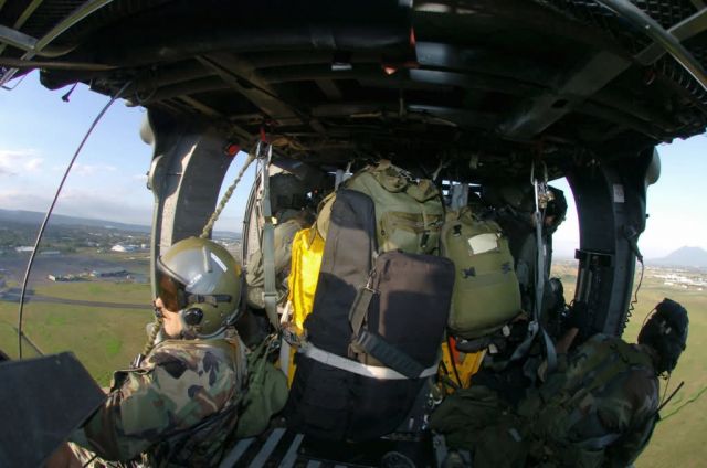 HH-60 Pave Hawk - Kadena Airmen aid Philippine typhoon victims Picture