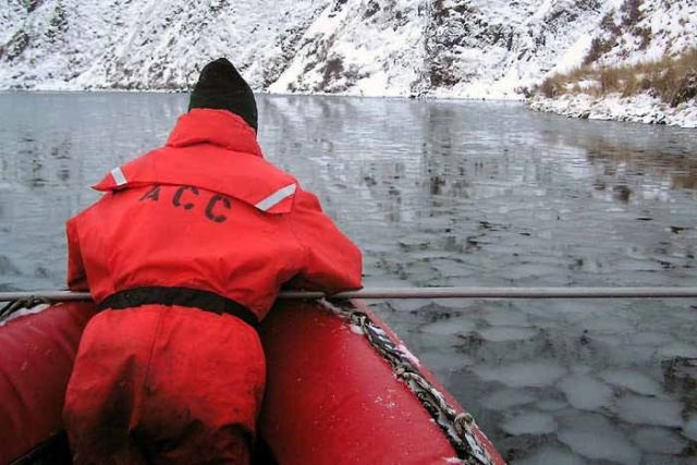 M/V Selendang Ayu Oil Spill Unalaska 2004 Picture