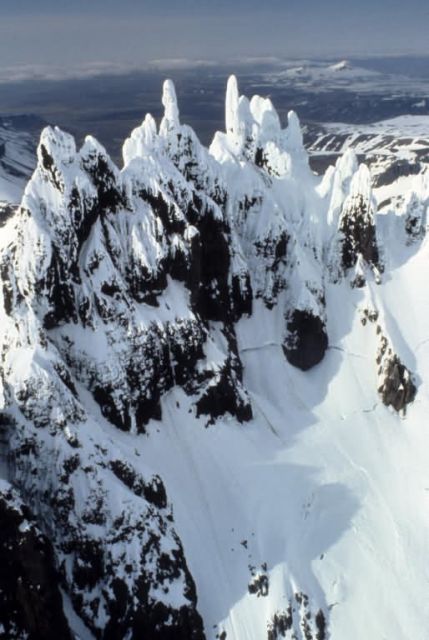 Aghileen Pinnacles Picture