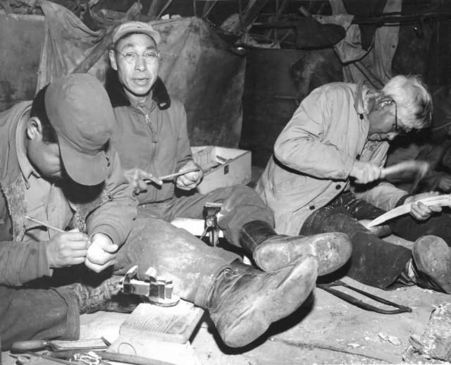 King Island Eskimos Carving Ivory Near Nome Picture