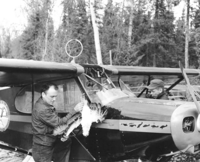 U.S. FWS Staff at Big Lake Picture