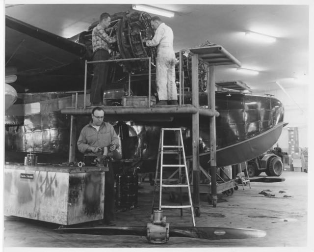 FWS Aircraft Maintenance in Anchorage Picture