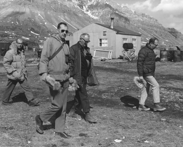 U.S. Fish and Wildlife Service at Anaktuvuk Pass Picture