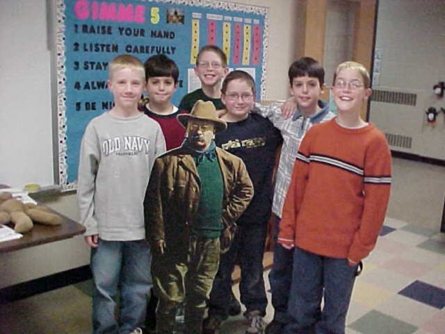 Students With Teddy Roosevelt Picture