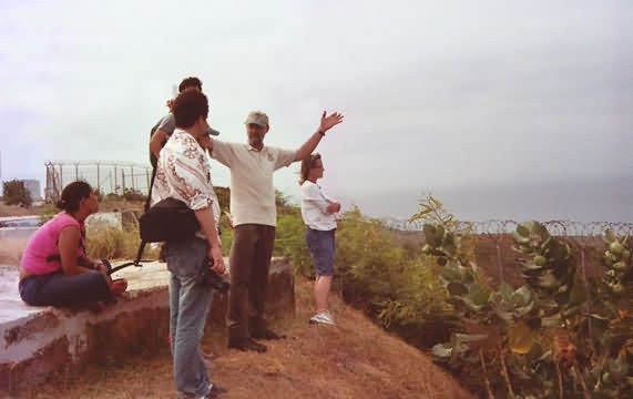 Refuge Manager at Vieques NWR give students tour of east end of refuge Picture