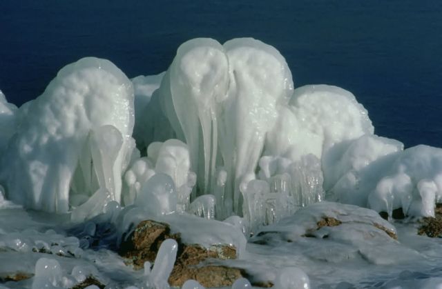 WO8570 Ice Formation Picture