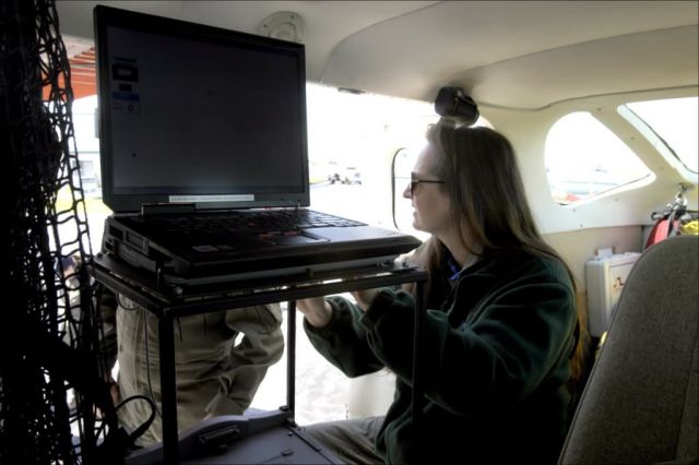 WOE135 Rear seat computer bay in FWS flyway airplane Picture