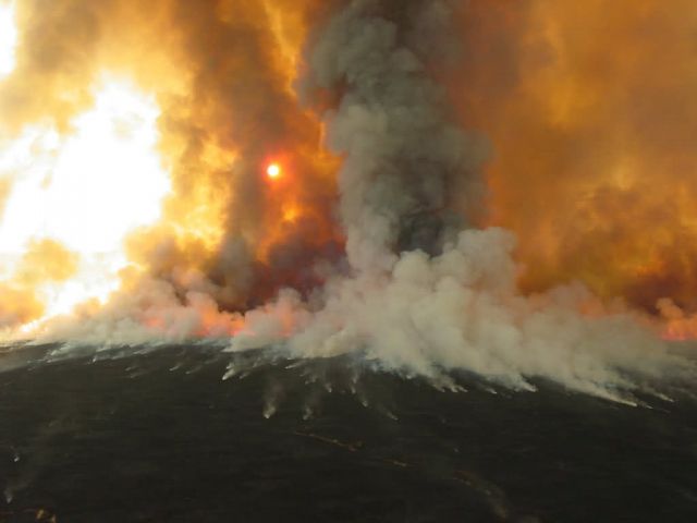r8-ca-lkr-smoke rises from prescribed burn Picture