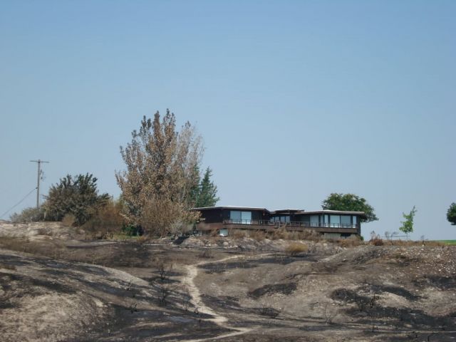 r1-id-dfr-suppressed wildfire near home Picture
