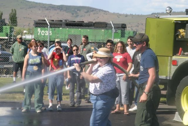 r8-ca-lkr-fire engine education Picture