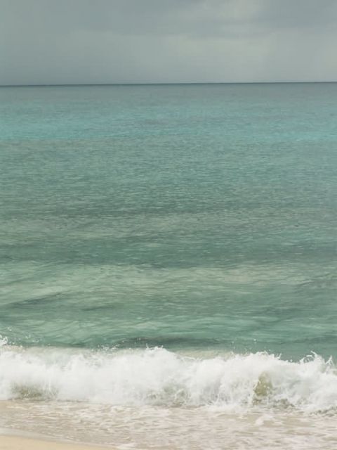 WOE188 Maho Bay in St. Maarten Picture