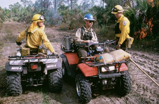 WO4946 Firefighters for Prescribed Burn Picture