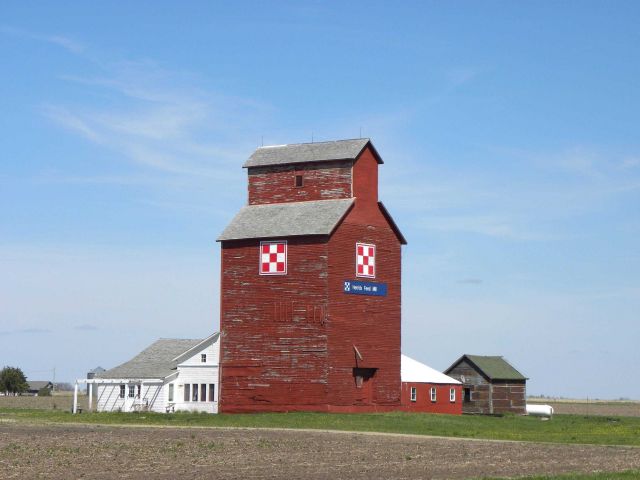 The Herrick Feed Mill at Herrick, South Dakota. Picture