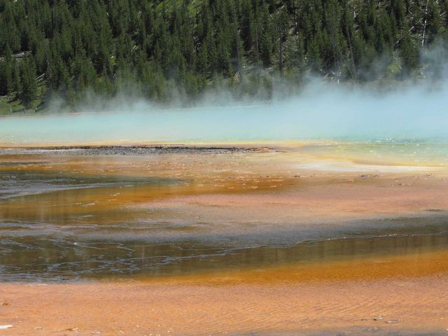 Grand Prismatic Spring in the Midway Geyser Basin Picture