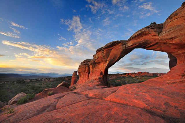 Broken Arch at Arches National Park Picture