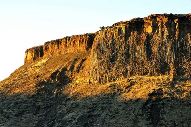 Columbia River Plateau basalt flow in the late afternoon sun. Picture
