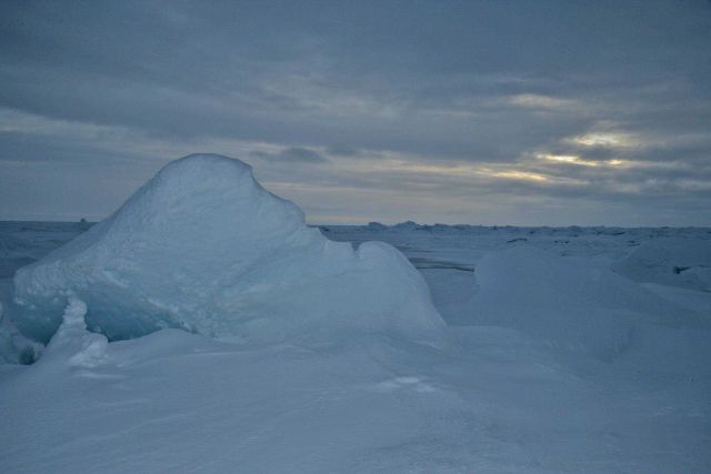 Ridge ice Picture