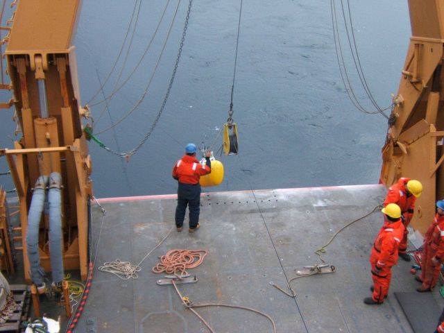 A CTD (conductivity-temperature-depth) rosette Picture