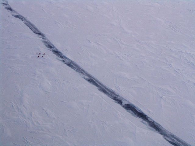 A fracture in the ice field Picture