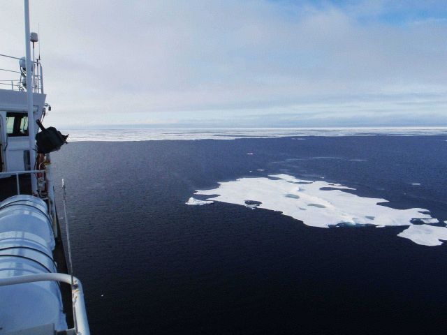 In a polynya with a large floe to starboard. Picture