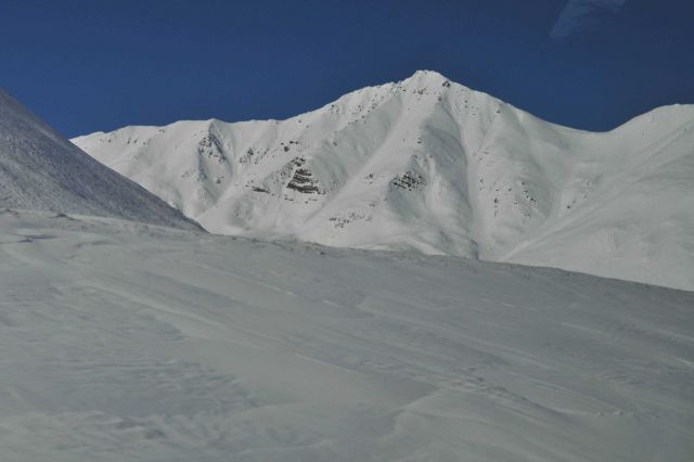 A scene along the Dalton Highway in the Brooks Range Picture