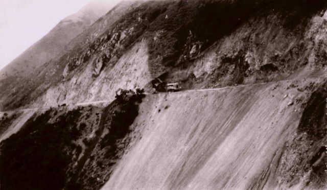 California Coast Highway 1 under construction Picture