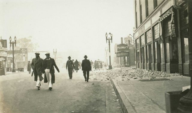 Main Street of Long Beach, California, the morning after the devasting 1933 earthquake. Picture