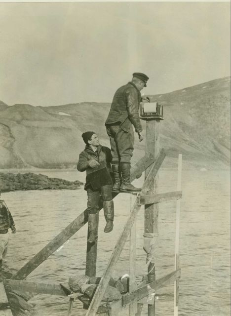 Lieutenant B Picture