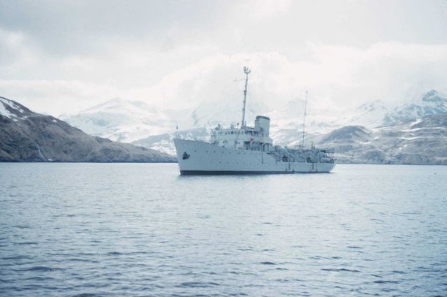 PATHFINDER at anchor in Laska Cove. Picture