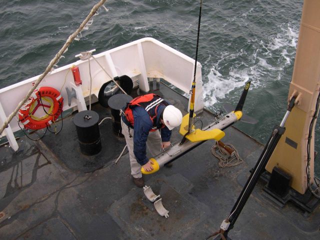 Sidescan surveying operations Picture