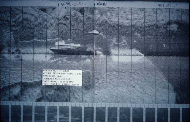 Side scan sonar image of vessel. Picture