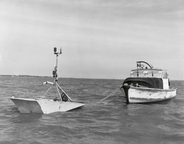 Current buoy in Charleston Harbor Picture