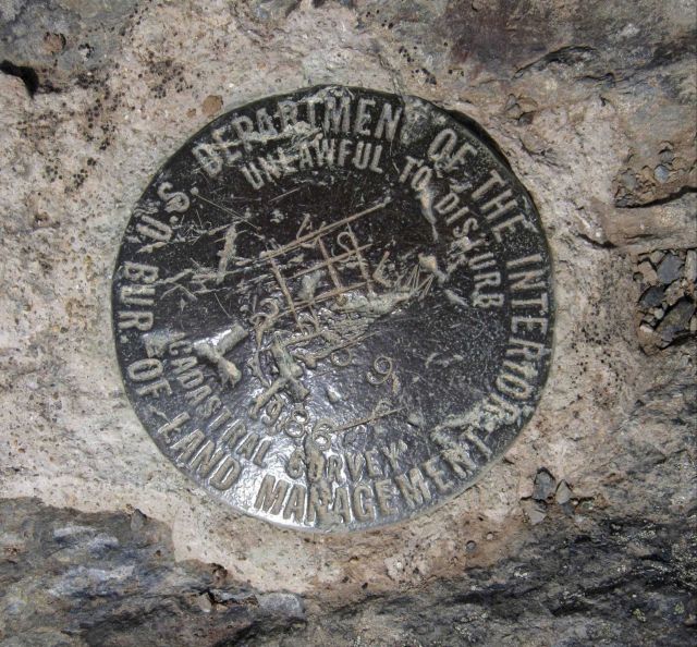 Bureau of Land Management Cadastral Survey marker USLM 2539 Picture