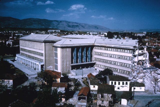 Earthquake damage Picture