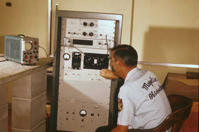 Components of an automated magnetic observatory Picture