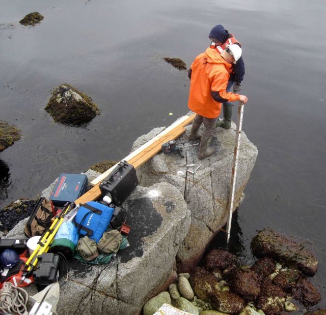 Installing tide gauge. Picture