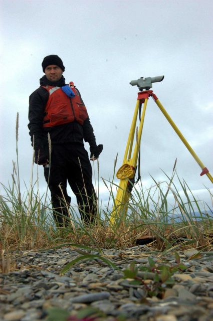 Leveling tide staff. Picture