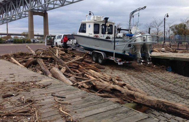 In Sandy's immediate aftermath, NOAA survey vessels responded to calls for assistance from storm-ravaged areas of New York, New Jersey, Delaware Bay,  Picture