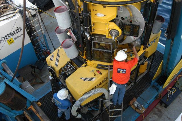 Sonsub technician preparing ROV for launch. Picture