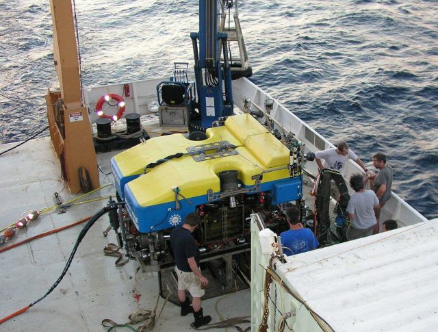 WHOI's Jason II on the deck of the NOAA Ship RON BROWN Picture