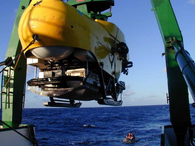 Launching Pisces V submersible Picture