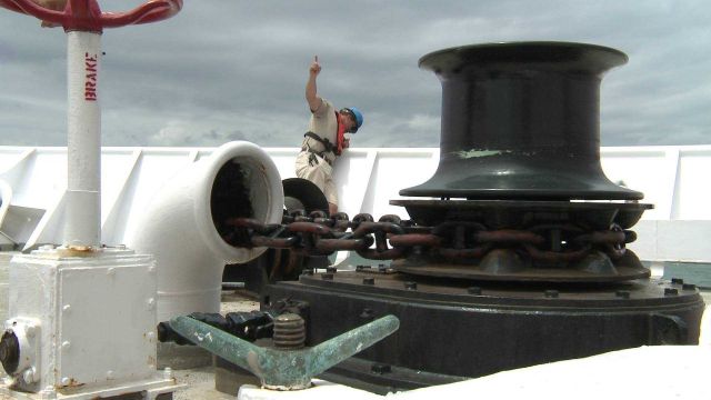 Raising the anchor on the OKEANOS EXPLORER Picture
