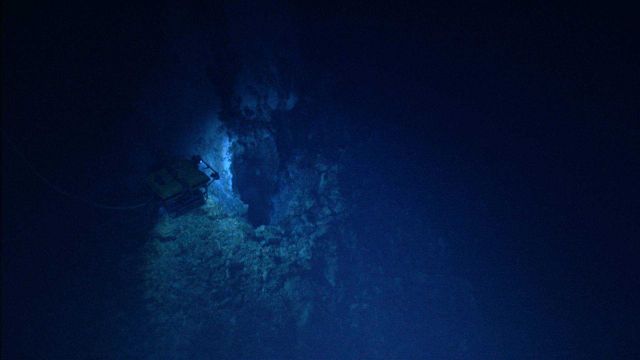 Little Hercules seen above the bottom from Seirios Picture