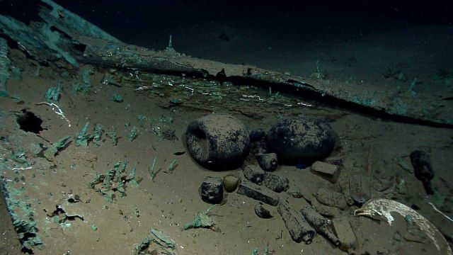 Glass demi-johns for holding liquor Picture