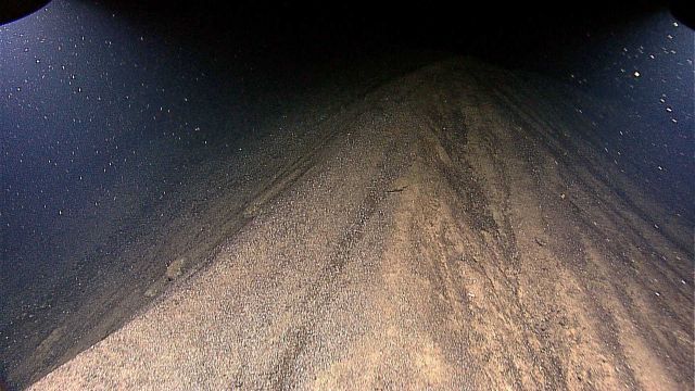 A ridge of volcanic sands on Kawio Barat volcano. Picture