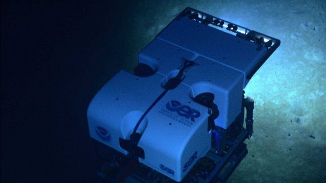 Deep Discoverer II over a seafloor pockmarked with holes probably formed by biological activity. Picture